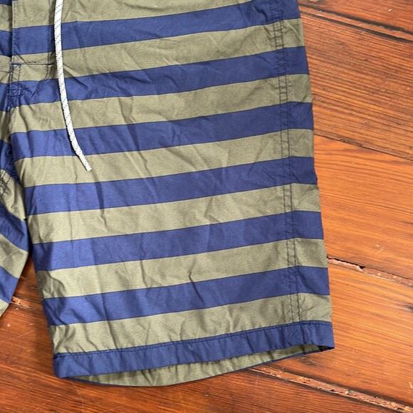 J. Crew unlined patterned pocket cargo swimsuit sz 31 - Picture 4 of 6
